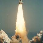 Las fotos largamente olvidadas del accidente del Challerger han sido encontradas por Michael Hindes.