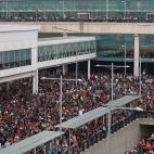 El &eacute;xito del llamamiento de Tsunami Democr&agrave;tic para colapsar el aeropuerto de Barcelona les ha llevado a hacer lo mismo en Madrid. Objetivo: paralizar Barajas. En El Prat han conseguido parar 67 vuelos de 1066 programados, seg&uacu...
