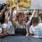 Por protestar por la muerte de Amadou Diallo, un inmigrante que falleci&oacute; en un tiroteo con la Polic&iacute;a de Nueva York (Estados Unidos).