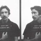 Por venta de drogas.