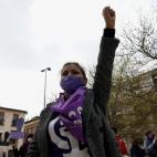 Una mujer en la acción de Lavapiés (Madrid)
