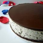 Para prepararla hay que seguir muchos pasos (nueve) pero no resulta demasiado laboriosa y el resultado merece la pena. Encuentra aquí cómo hacerla.