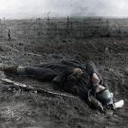 5c8b63e12000009e0470a3ec