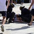 5c8aa83b2500005806817e3e