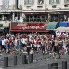 5c8aa83f360000c81a6bd0bd