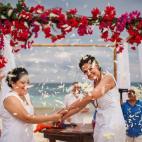 5c8a79f1360000c81a6b84b0