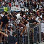 5c8aa843360000ba1a6bd0ce