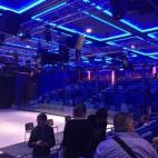 Fue la sala elegida por los directivos de Royal Caribbean para responder a las preguntas de la prensa en el viaje inaugural, pero también es una pista de patinaje sobre hielo en la que te quedarás con la boca abierta. La mezcla de patinadores ...