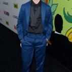 5c8ae46d2400000a05a3dd56