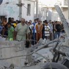 5c8b6b8b360000ba1a6d0971