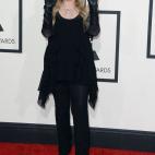 5c8b5b0e240000f404a480ea