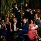 La gran familia se despide con uno de sus tradicionales y divertidos posados.