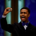 Los niños del Colegio de San Ildefonso cantan el segundo premio que ha recaído en el número 72119 durante el sorteo de la Lotería de Navidad celebrado en el Teatro Real de Madrid este miércoles