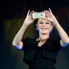 Y cada año se supera. Melanie Griffith (a la que entrevistamos en Locarno hace pocos días), Mia Farrow, Roman Polanski, Dario Argento, Agnés Varda... Son solo algunas de las leyendas que paran por el festival y se encuentran con el público d...