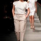 5c8b60c02500000d04ca8348