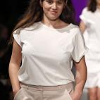 5c8b60c0240000f7054d5336