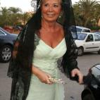 Madrina en la boda de su hijo en 2005.