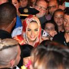 5c8ac3c22000009d036fb41e