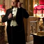 5c8b70b3240000f404a4b8d1