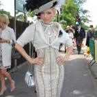 5c8b1d1e2000009e04702c3e