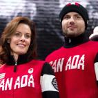 El uniforme de Canadá no es como para presumir en el mundo de la moda.