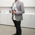 5c8a4838260000e804fe2529