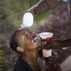 5c8b71cf200000450470c6c1