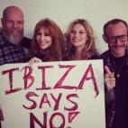 5c8b66b3200000430470ab99