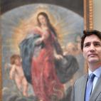Canadian Prime Minister Justin Trudeau visits the Prado Museum in Madrid, on June 29, 2022, as they attend an official dinner during a NATO summit. - RESTRICTED TO EDITORIAL USE - TO ILLUSTRATE THE EVENT AS SPECIFIED IN THE CAPTION (Photo by Be...