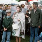 La reina, en una competici&oacute;n ecuestre de la princesa Ana, en Montreal, Canad&aacute;, en 1976.