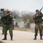 5c8b1e65240000f404a42181