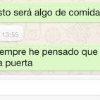 En realidad, se trata de un tipo de galleta de arroz japonesa con algas. De todas formas, la idea de la albóndiga con una puerta no tenía mucho sentido…