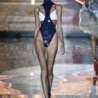 En el desfile de Andrés Sarda en la 60ª edición de Mercedes-Benz Fashion Week Madrid, primavera/verano 2015.