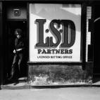 ©BARRY FEINSTEIN PHOTOGRAPHY. All rights reserved, Bob Dylan, LSD, Sheffield, England, 1966