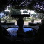 5c8b1fdc200000430470342a