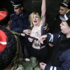 5c8af04a2500000704c9e25f