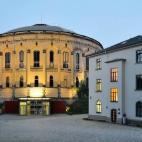 5c8b217d2300003000e7a733