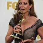 5c8aa3be2500000d04c9585e