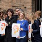 5c8a4efc360000c81a6b4fef