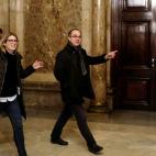 5c8a4efd230000dd0422f046