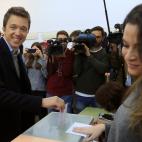 Íñigo Errejón, de Más País, vota en Madrid.