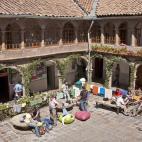 5c8b3837240000f404a460a3