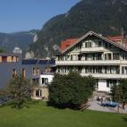 5c8b383b250000e203ca54b4