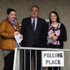 5c8b3aa83b000070066d44ea