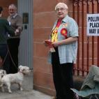 5c8b3aaa250000e203ca5984