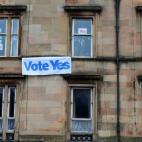 5c8b3aaf240000f7054d28db