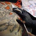 5c8adae420000043046fdeb2