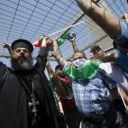 5c8b3acc230000d504246a73