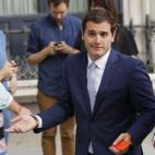 5c8b0c34230000dd0423fd6b