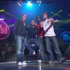 Fue el gran espacio musical de los noventa, hasta su &uacute;ltima emisi&oacute;n en 2004. TVE nos permit&iacute;a ver cada s&aacute;bado por la ma&ntilde;ana a nuestro artista favorito en el escenario y ver especiales dedicados a ellos, adem&aa...